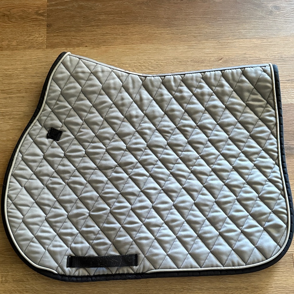 Toklat gray jump saddle pad
